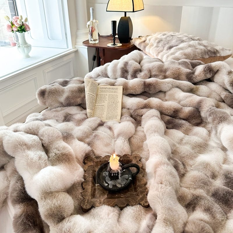 Tie Dye Rabbit Faux-Fur Tæppe – Blødt og Luksuriøst | CozyFur