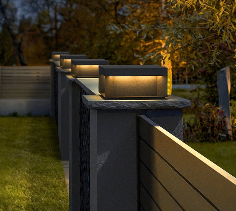 Moderne Udendørs Lampe Med Sensor | LuxeLight-4