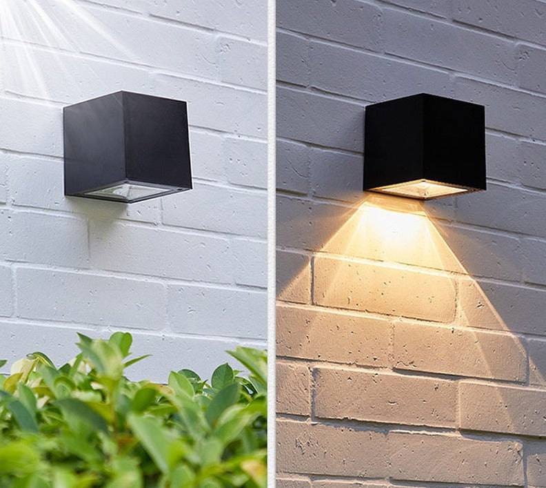 Udendørs Væglampe til Stemningsbelysning | LuxeLight-4