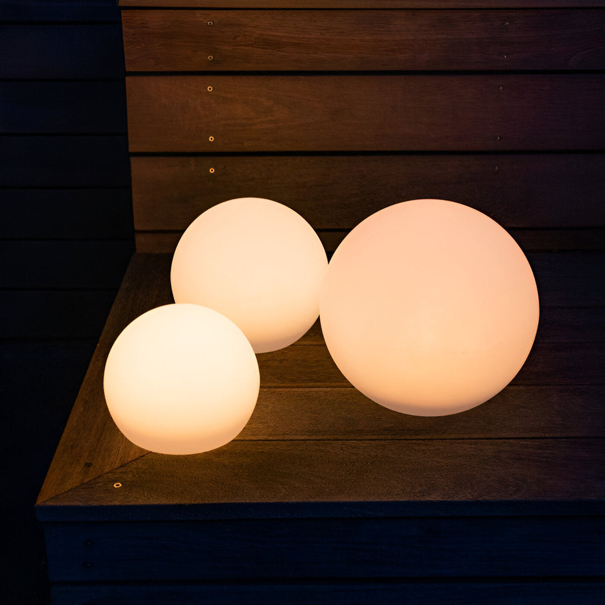 GlimmerSphere LED Buiten Decoratie – Kleurenwisselende, Waterdichte Zwevende Bollen | GlowOrbs