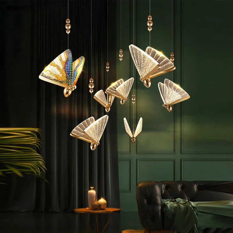Kunstnerisk Sommerfugl Loftlampe | ButterflyGlow