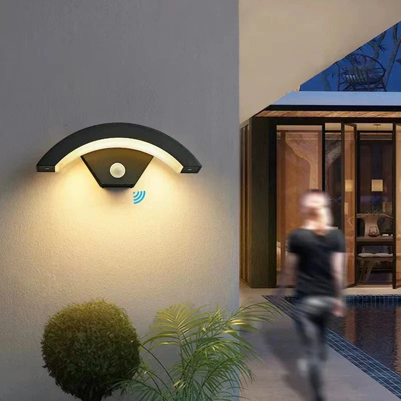 Smart Udendørs Lampe med Bevægelsessensor i Aluminium-2