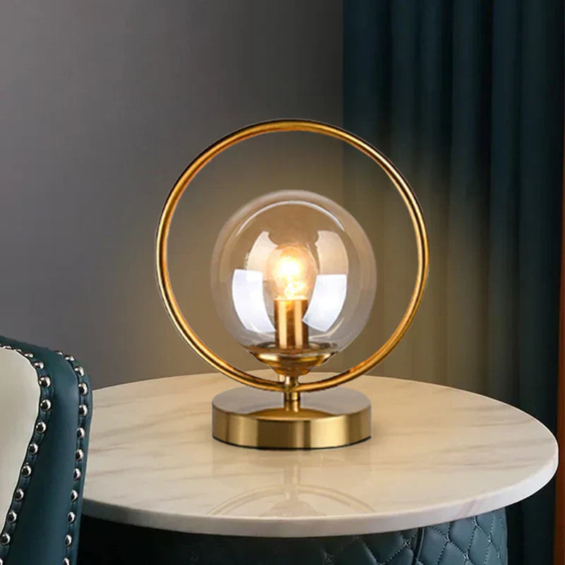 Elegant Glasbordlampe | LuminousElegance