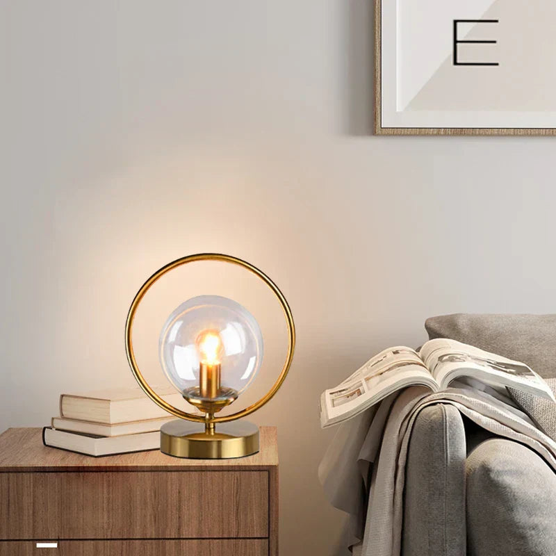 Elegant Glasbordlampe | LuminousElegance