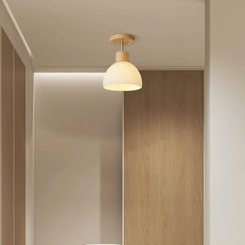 Stilfulde Træbaserede Loftlamper | LumiNord