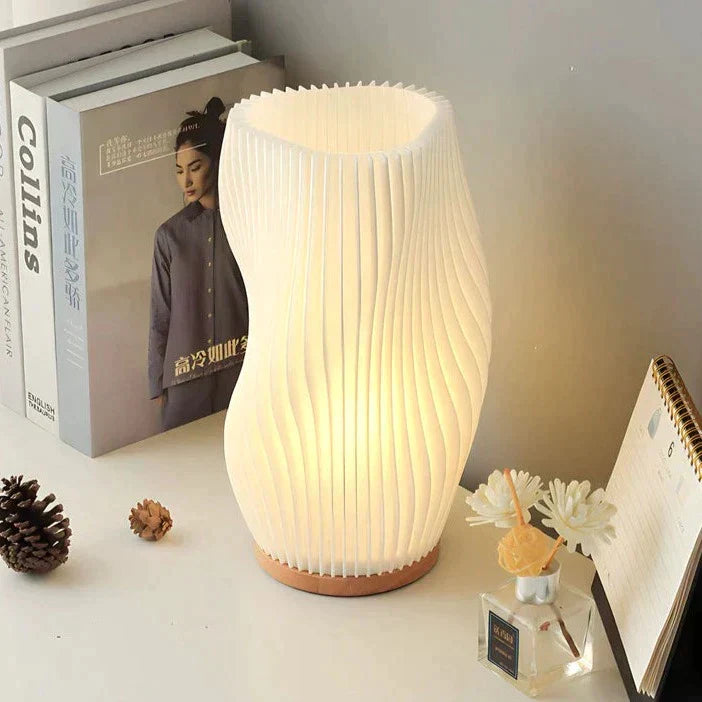 USB-Drevet & Elegant Bølge-Design Bordlampe | WaveGlow