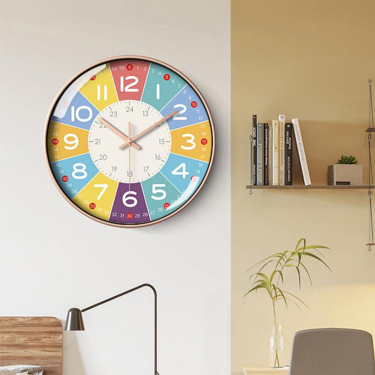 Lydløs Vægur til Børneværelset | QuietClock