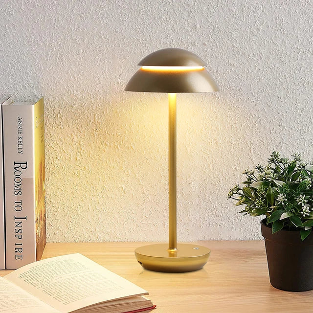 Genopladelig Bordlampe | PowerLuxe