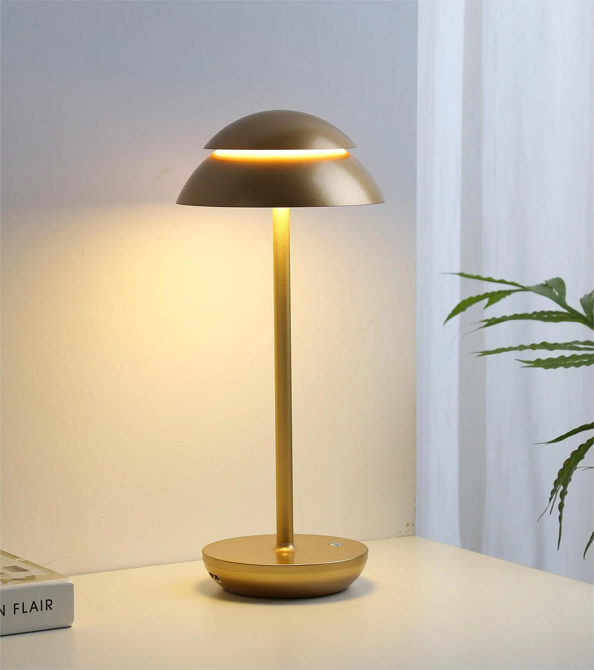Genopladelig Bordlampe | PowerLuxe