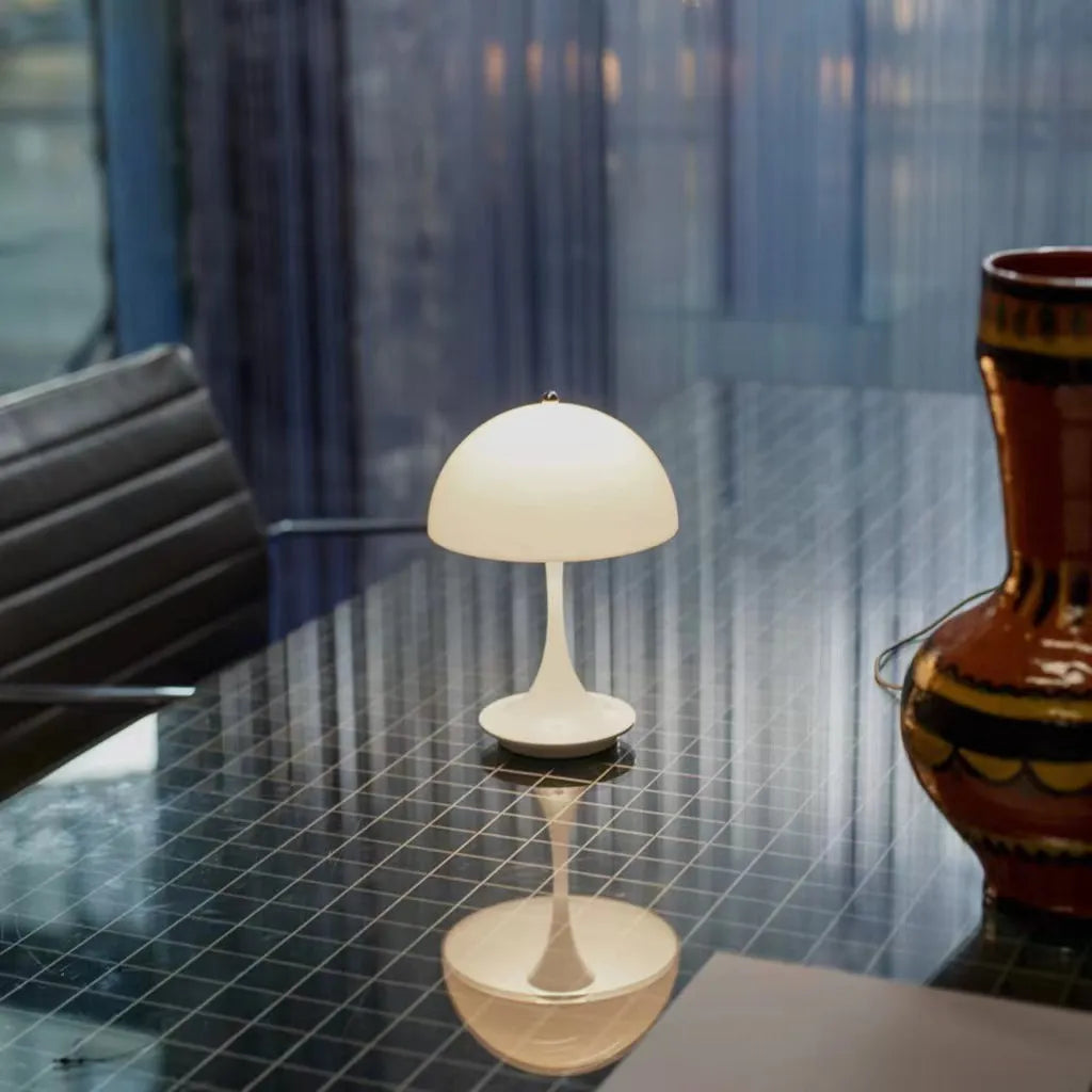 Designer LED Lampe til Soveværelse og Stue | DesignGlow