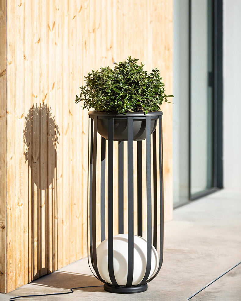 Variant image for Solarlampe til Udendørsbrug med Sensor | LuxeGlow-5