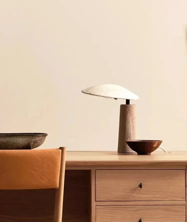 Vintage Træbordlampe med Zen LED Lys | ZenWood