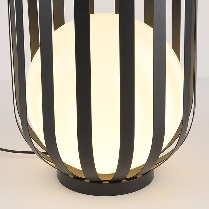 Solarlampe til Udendørsbrug med Sensor | LuxeGlow-4