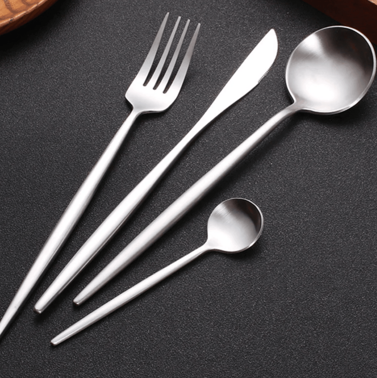 Moderne Bestiksæt – Elegant og Holdbart | LuxeCutlery