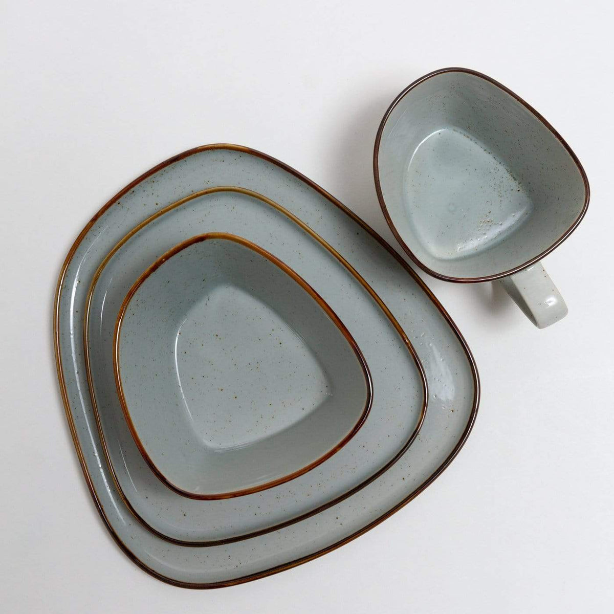 Diamond Middagssæt (12-dele) – Luksuriøst og Holdbart | DiamondWare