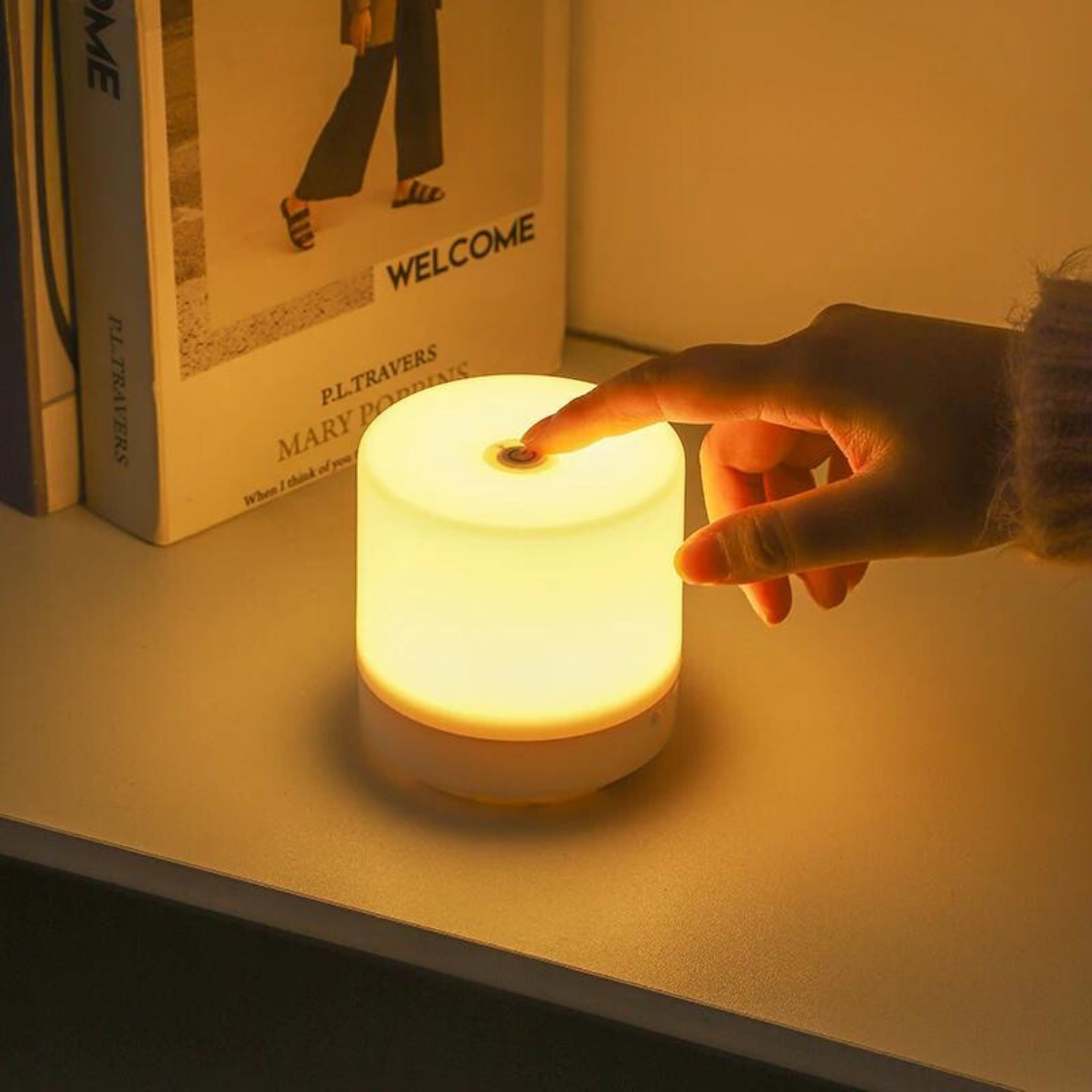 Sengelampe – Lumina | LED Natlampe med Touch Dæmpning