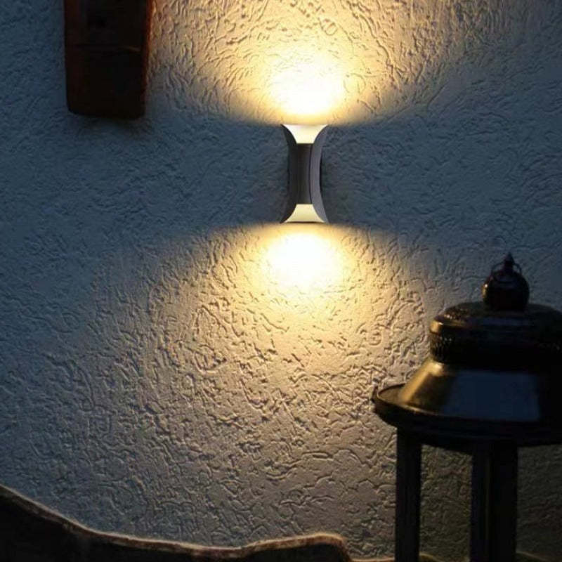 Modernistisk LED Væglampe | LuminoLuxe
