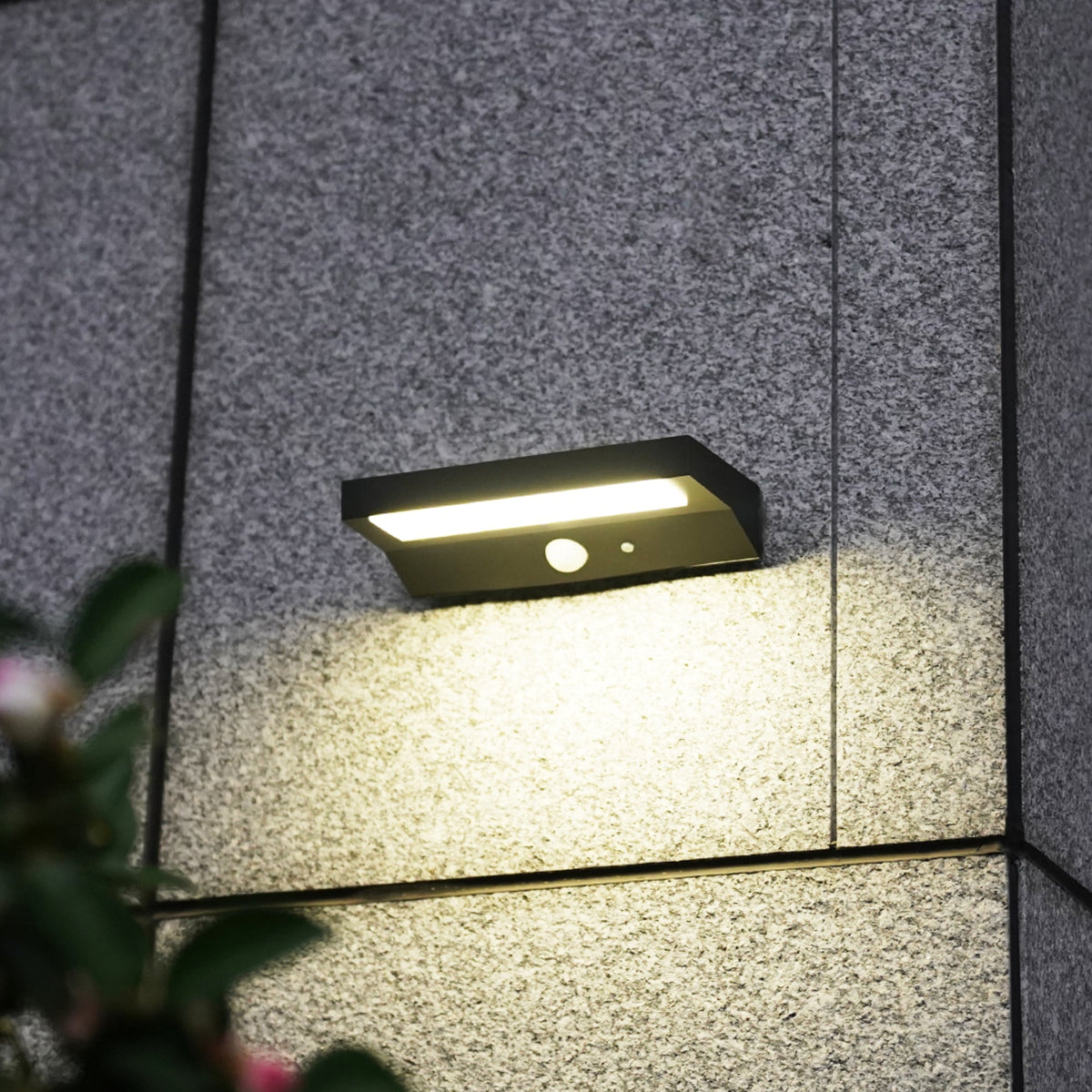 Solarlampe til Udendørs Brug med Bevægelsessensor og Udskifteligt Batteri-2