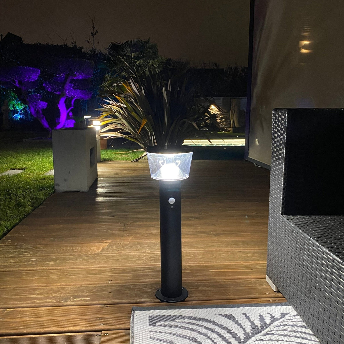 Solarlampe i Rustfrit Stål med Monokristallin Solcelle og Bevægelsesdetektor-3