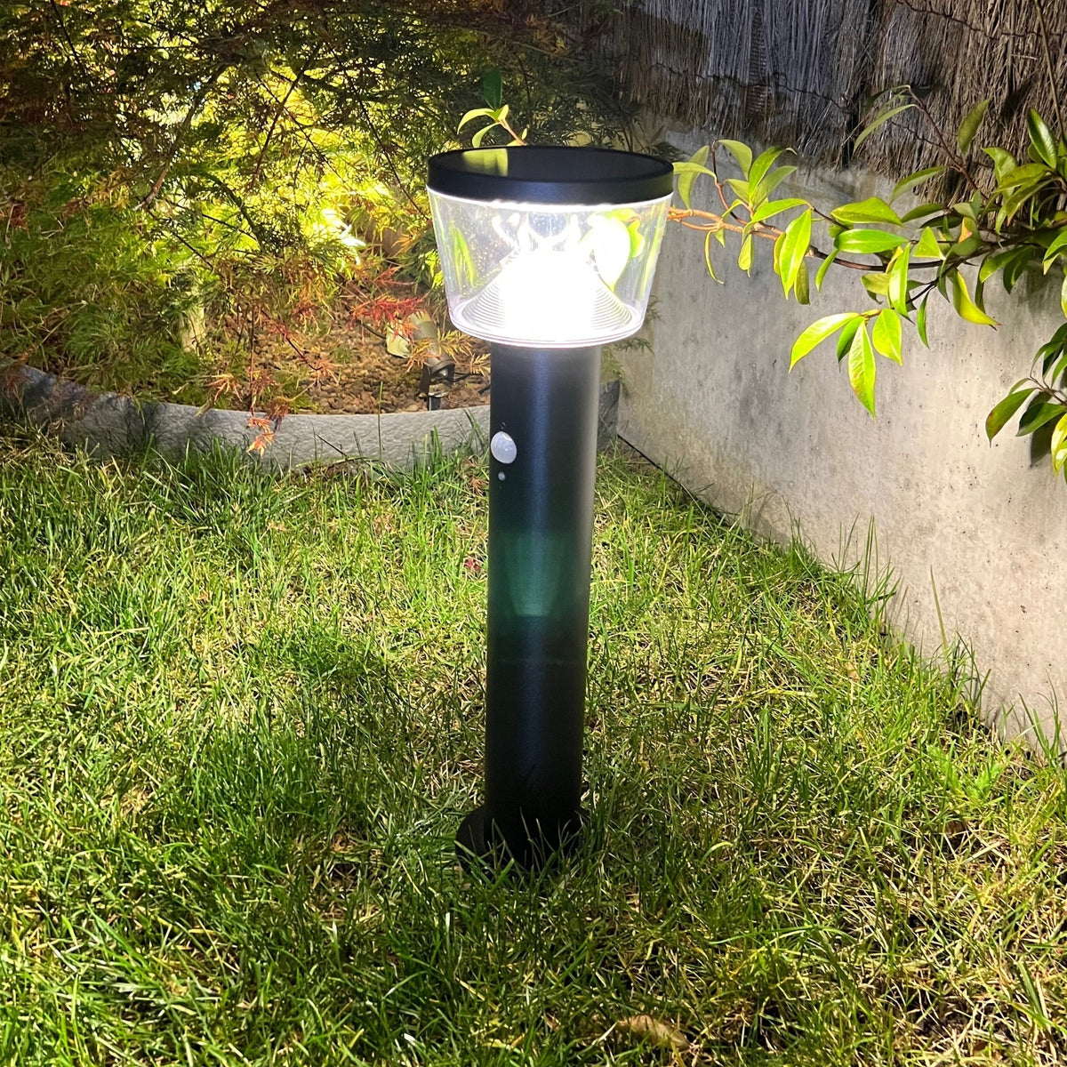 Solarlampe i Rustfrit Stål med Monokristallin Solcelle og Bevægelsesdetektor-2
