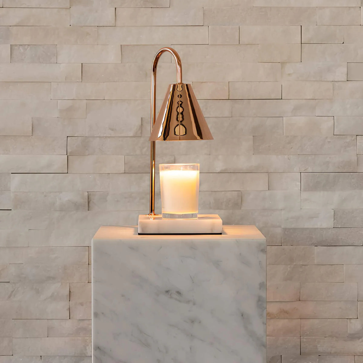 Bordlampe – Luksuriøs og Elegant | MarbleLine